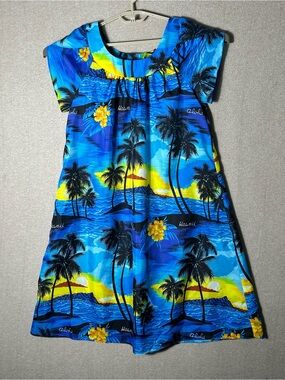 Royal Creations Hawaiian Dress Womens‎ Medium Floral Tropical Silky Vacation